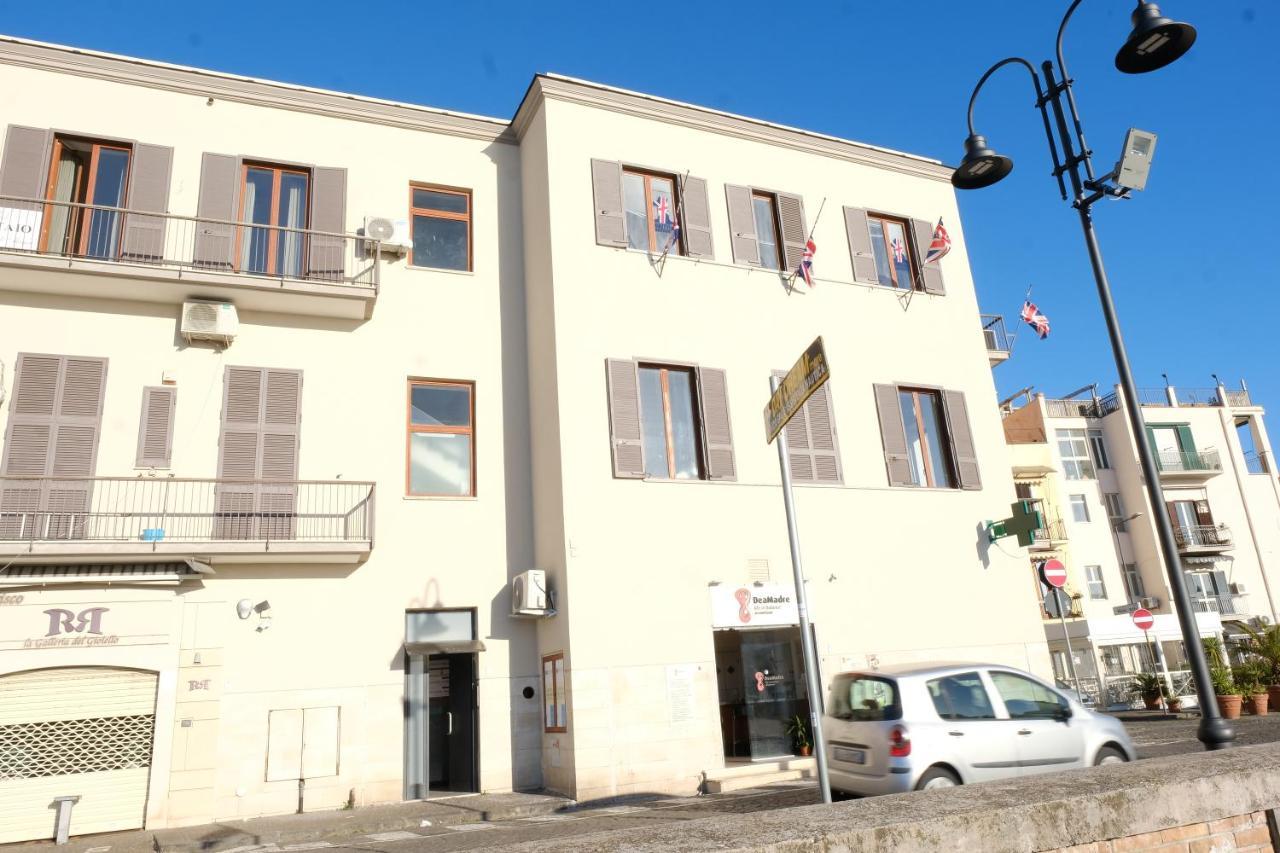 B&B Piazza A Mare Поццуоли Экстерьер фото
