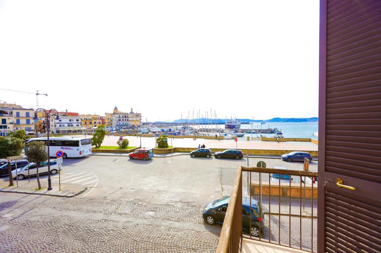 B&B Piazza A Mare Поццуоли Экстерьер фото